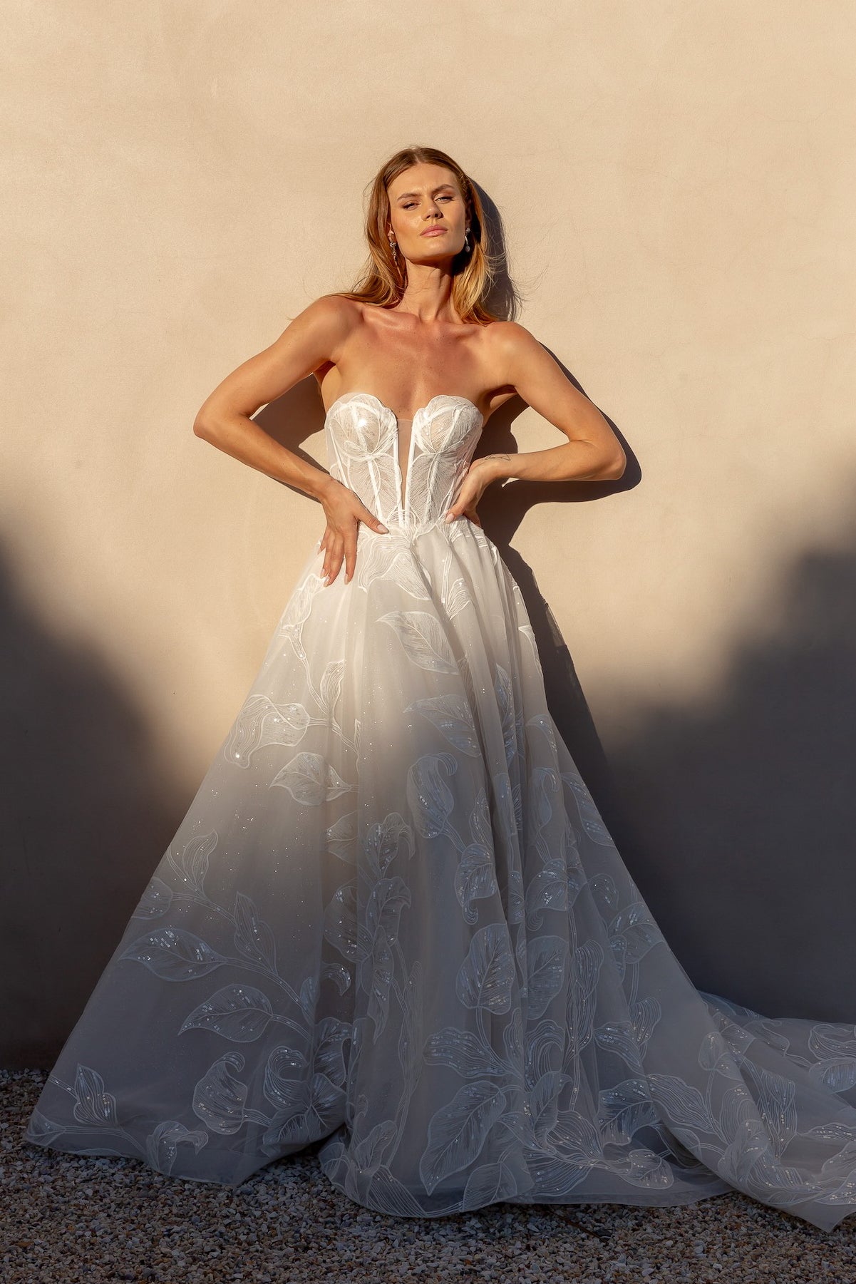 lulu wedding dresses Lace Sexy Fit and Flare Bridal Gown
